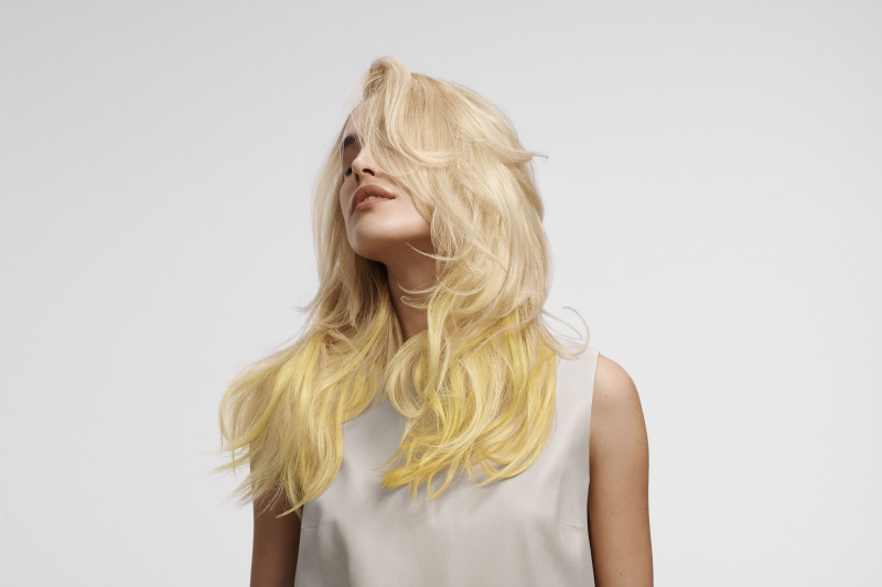 Go_Goldwell_Masterbrand_Campaign_Image_Beauty_ESTER_311_GW_All_2021